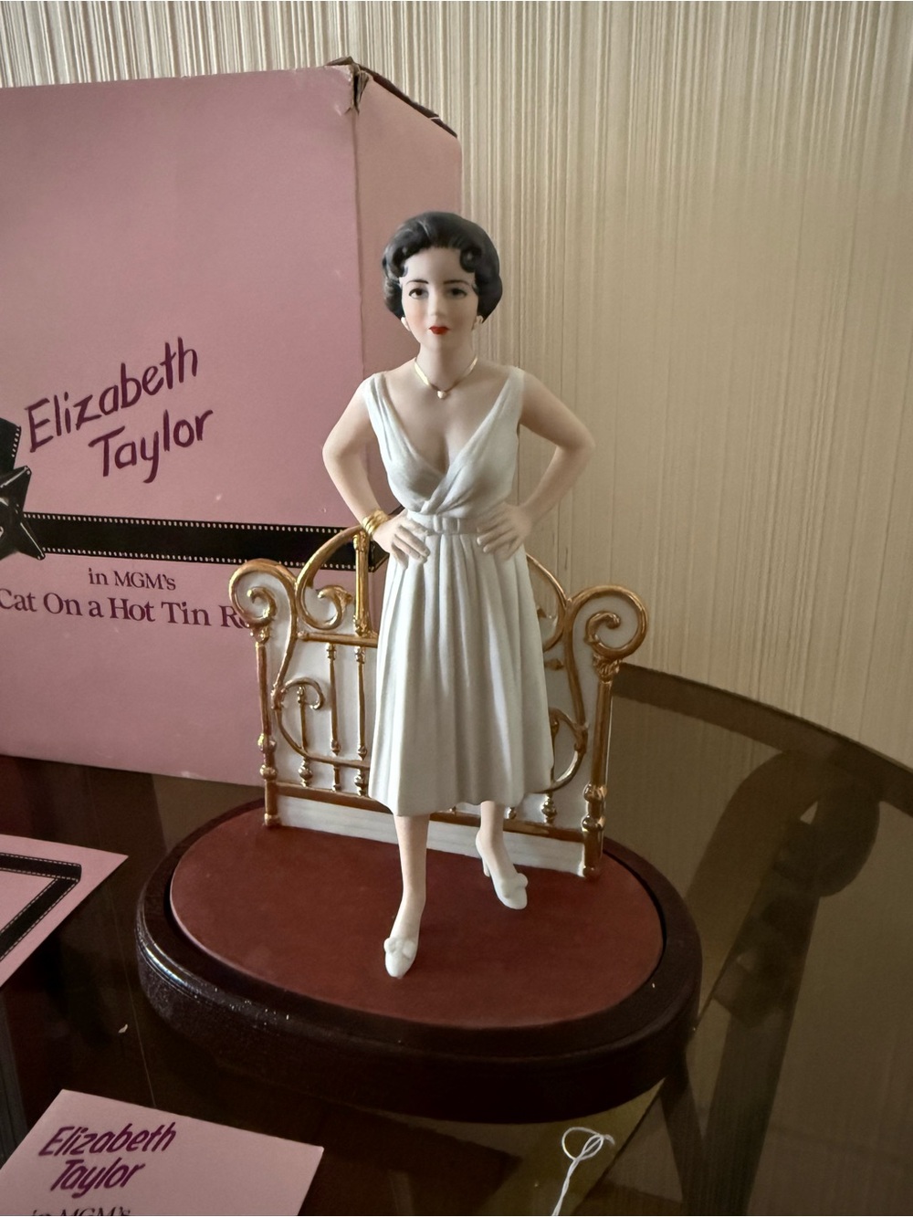 Elizabeth Taylor “Figurine Cat on a Hot Tin Roof” VTG Porcelain Figurine